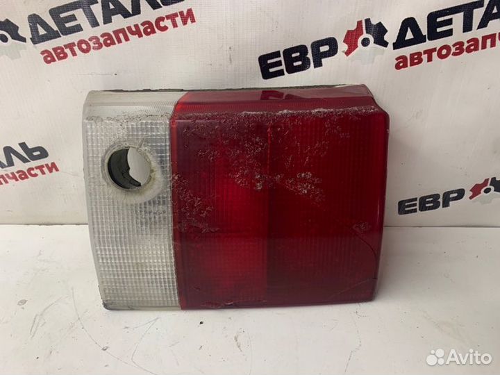 Фонарь правый Audi 80 B3 седан 1989