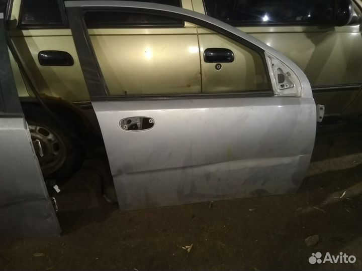 Шевроле Авео Т200 двери