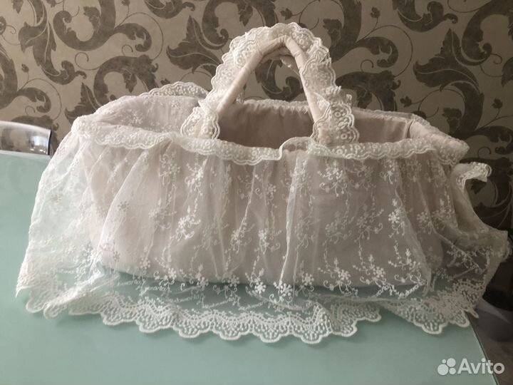 Переноска, ажурная корзина на выписку