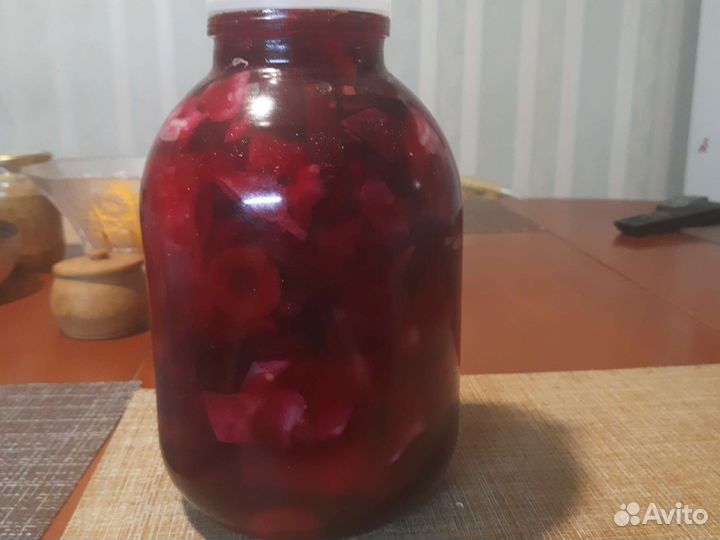 Квашеная капуста 3л,также есть морковь по корейск