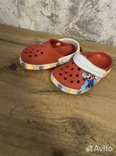 Crocs