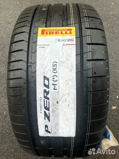 Pirelli P Zero PZ4 245/35 R20 и 275/30 R20