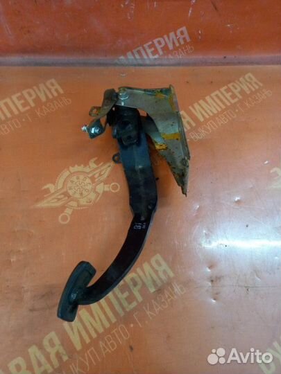 Педаль тормоза Hyundai Getz Гетц