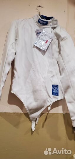 Фехтовальный костюм