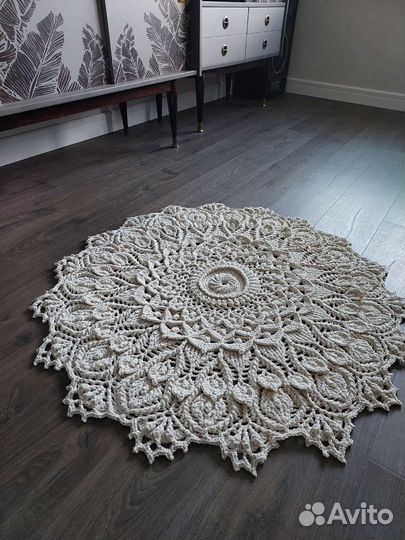Ковер ручной работы 105см
