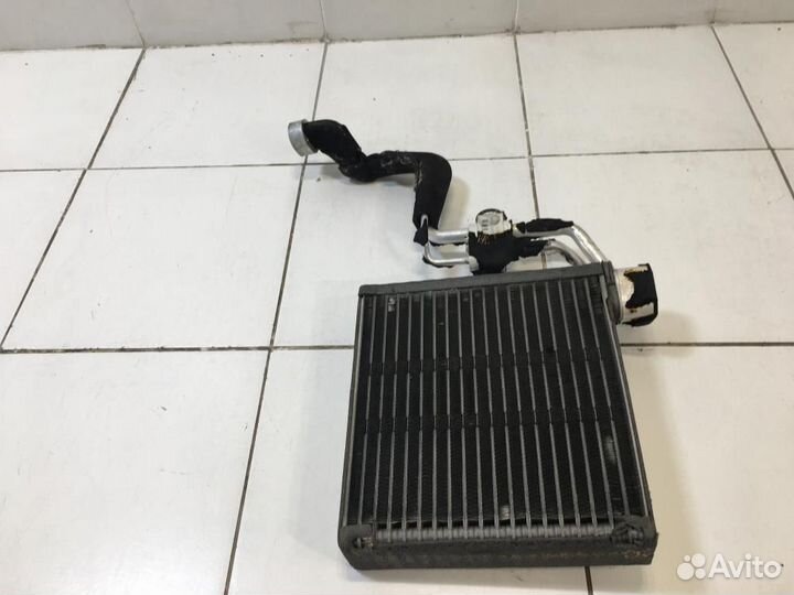 Испаритель кондиционера Mitsubishi Pajero 4 V93W 2