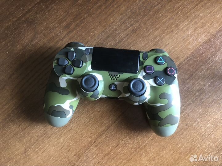 Джостик Sony PS4