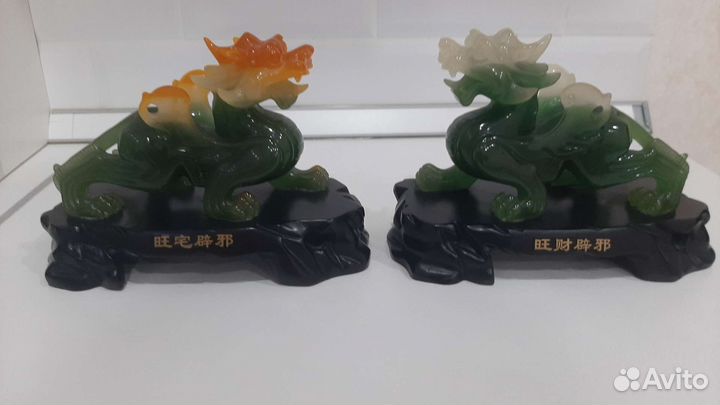 Драконы из нефрита