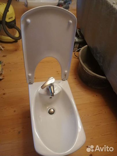 Беде напольное Roca Dama Senso