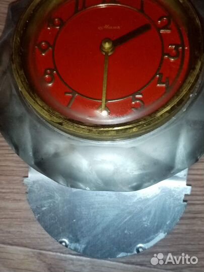 Часы настольные Маяк (нерабочий )