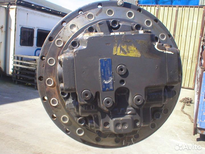 Редуктор хода New holland E215 Fiat-Kobelco