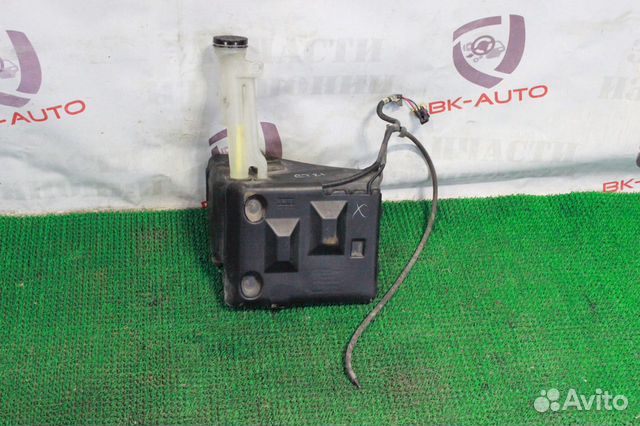 Бачок стеклоомывателя Chevrolet Tahoe GMT400