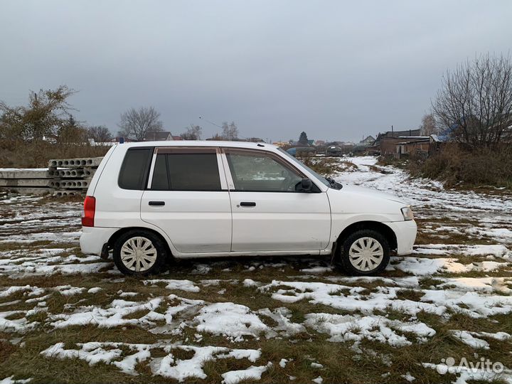 Mazda Demio 1.3 AT, 2000, 265 000 км