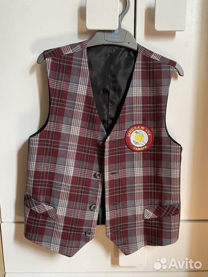 Школьный жилет 134р