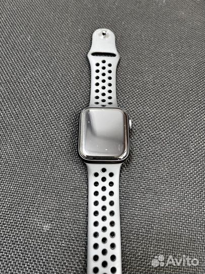 Apple watch SE