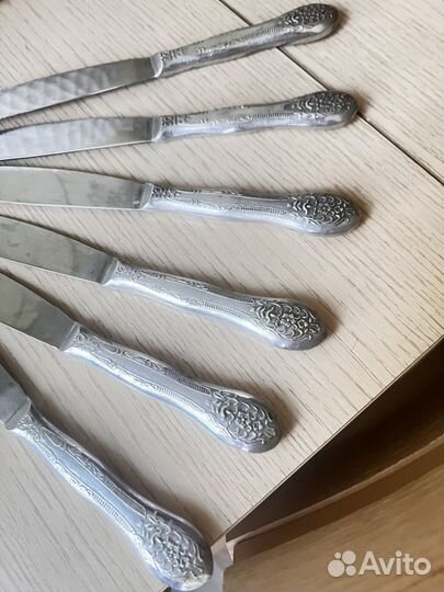 Ножи столовые 80-90 г