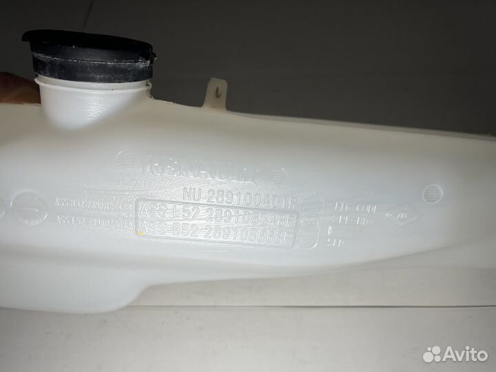 Бачок стеклоомывающей жидкости Renault Logan 2 L8