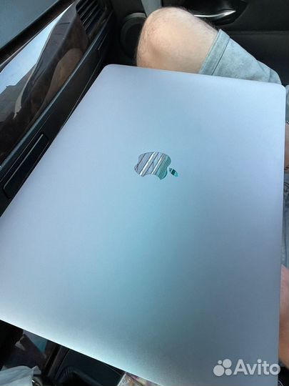 Macbook pro 13 2020 m1