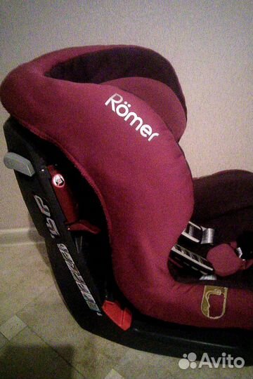 Продаётся автокресло Romer king ECE R44/04 9-18 kg