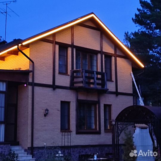 Новогодняя подсветка домов