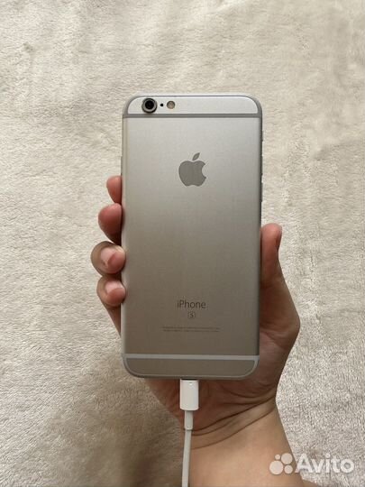 iPhone 6S, 64 ГБ