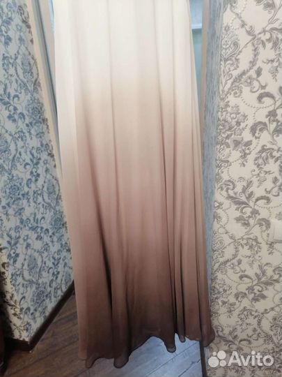 Вечернее платье