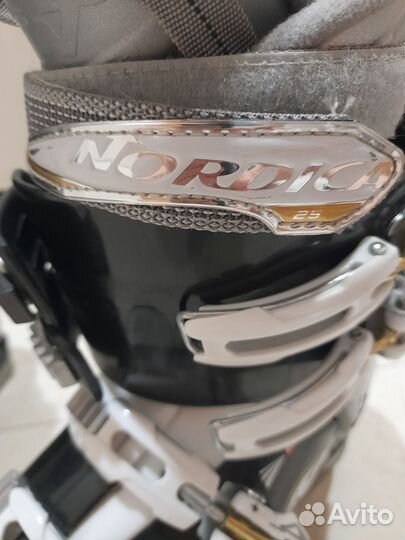 Горнолыжные ботинки Nordica Olympia One 8