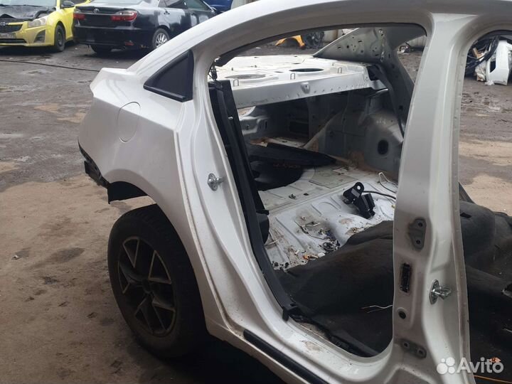 Крыло заднее правое шевроле круз седан