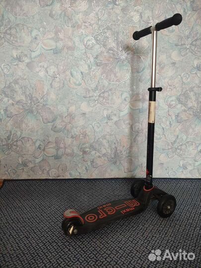Самокат Самокат Maxi Micro Deluxe