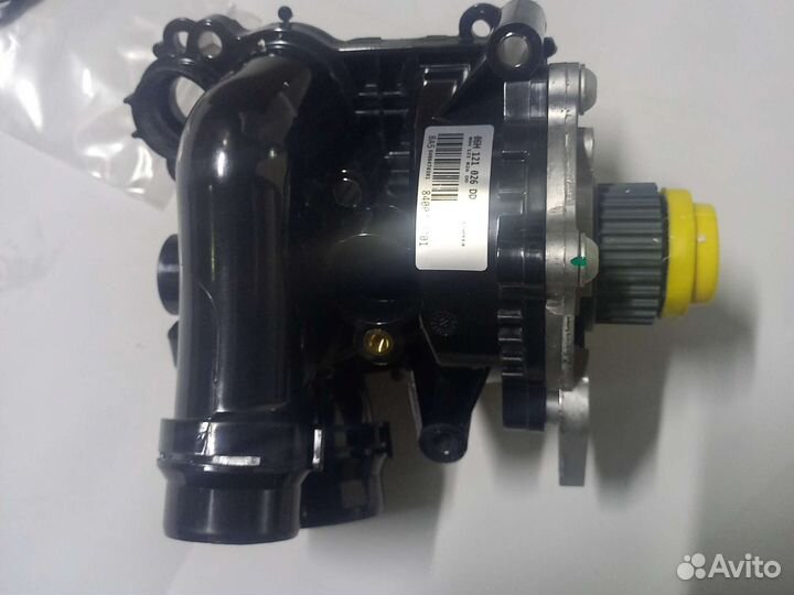 Помпа системы охлаждения VAG 06H121026DD