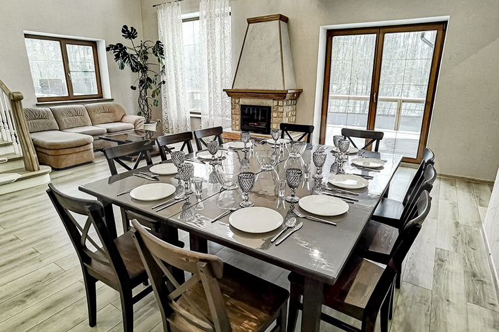 Коттедж 350 м² на участке 30 сот.