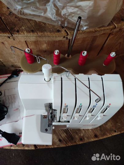 Оверлок Bernina 870D новый