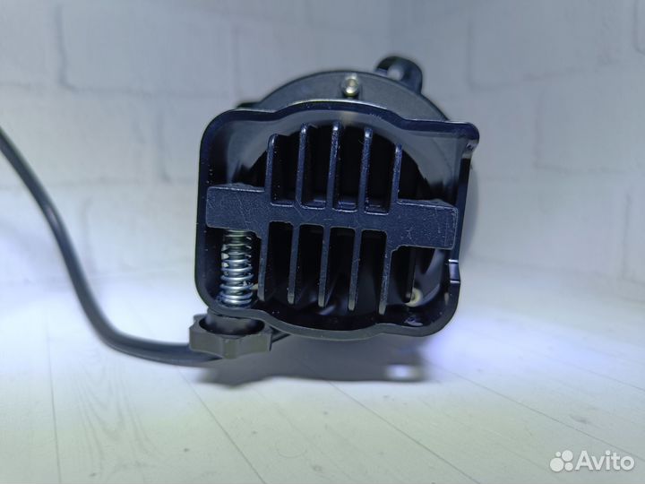 BI LED противотуманные фары на LADA Largus/Granta