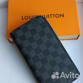 Suéter con peluches de Louis Vuitton cuesta 8.000 dólares. ¿Los