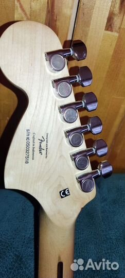 Электрогитара Squier Stratocaster Fender