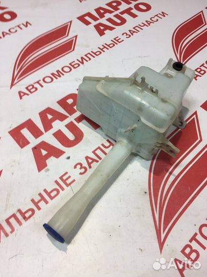 Бачок омывателя Kia Cerato 2011