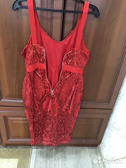 Новое праздничное платье