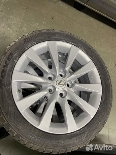 R18 Toyo Snowprox S954 245/45, PCD 5x120 DIA 60.1