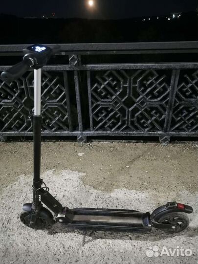 Электросамокат AoVo