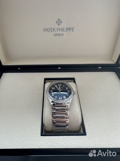 Часы Patek Philippe Twenty-4 7300/1200A-001