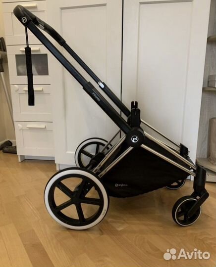 Коляска Cybex Priam III