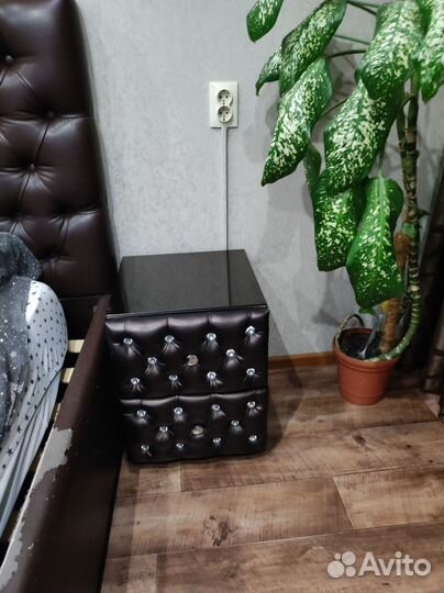 Тумба прикроватная 2 шт бу