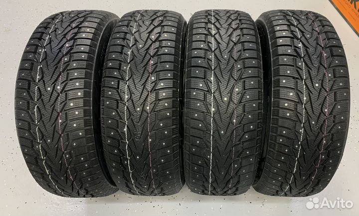 Grenlander Icedefensor Stud III 215/65 R17 103T