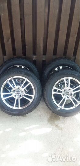 Toyo Observe G3-Ice 215/60 R16 95T