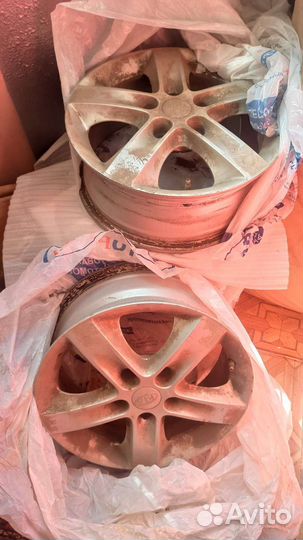 Колесные диски r16