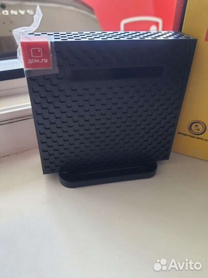 Роутер ZTE H118N