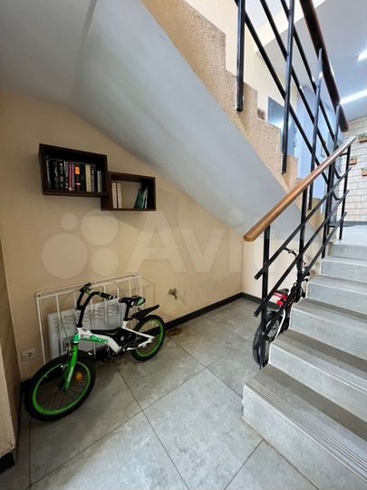 3-к. квартира, 72,8 м², 2/3 эт.