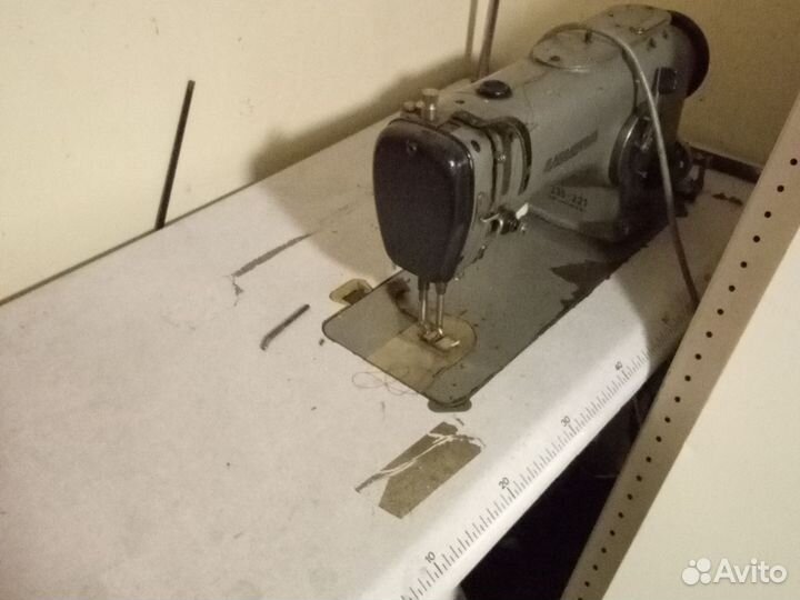 Швейная машина минерва