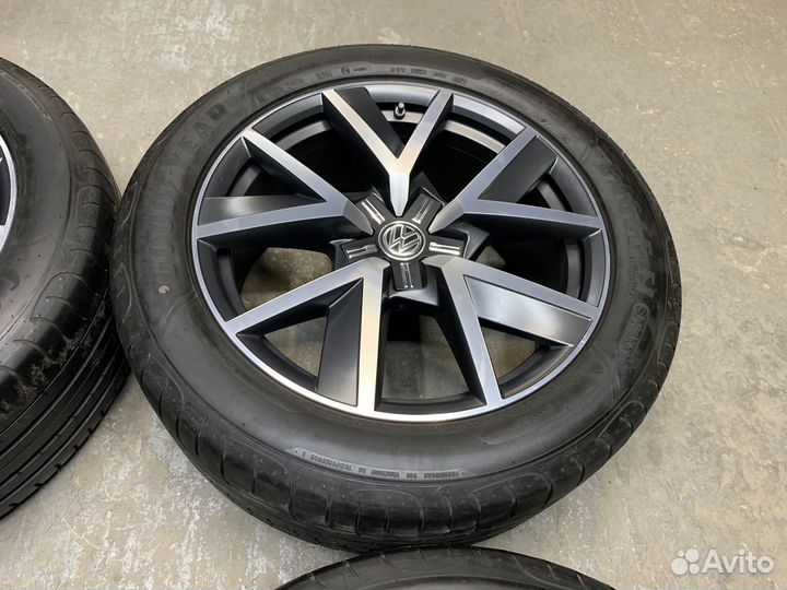 Колеса летние Volkswagen Touareg braga R20
