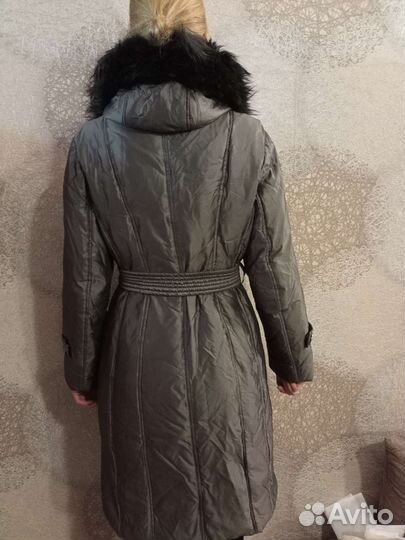 Пуховик зимний женский